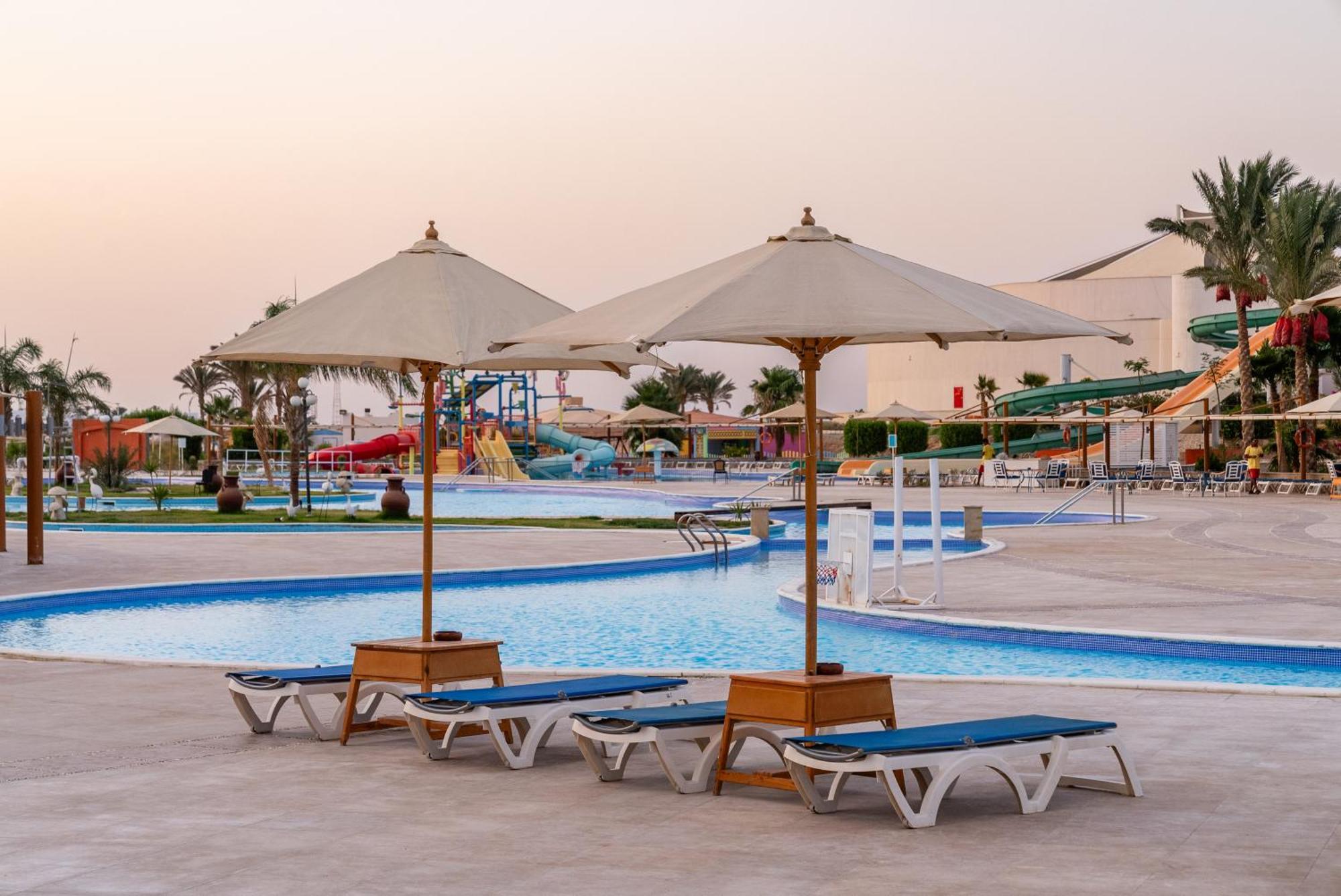Malikia Resort Abu Dabbab Marsa Alam Exteriör bild